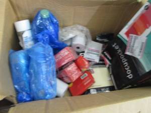 lot 191 image: Cleaning & Misc Office Products...