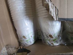 lot 210 image: 1000 ct Case Boardwalk 12 oz Deerfi...
