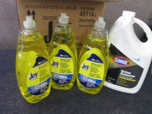 lot 224 image: Gallon Clorox Urine Remover, 3 - 38...