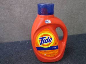 lot 232 image: 3- 92 oz Bottles Tide Original...
