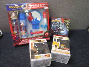 lot 281 image: 2 Spiderman Sets, 2 POP Figures...