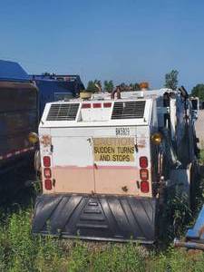 lot 8 image: SE Mobil Sweeper