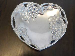 Arthur Court Silver Heart Shaped Bo...