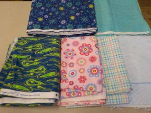 6 pcs Fleece Material Many Yards...
