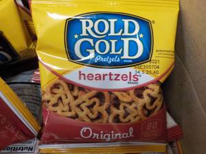 Case of 104 Bags Rold Gold Heartzel...