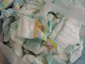 Bag of 100 or so Diapers Infant-3 m...