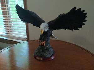 lot 15 image: American Eagle by Herco