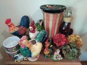 lot 51 image: Large Collection of Farmhouse Rooster