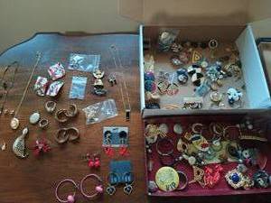 lot 66 image: Collection of Fashion Costume Jewelry