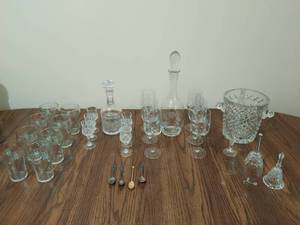 lot 82 image: Collection of Decanters, Stemware, and Champagne Butler