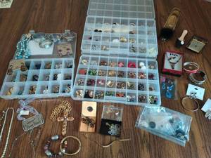 lot 202 image: Large Collection of Fashion Costume Jewelry