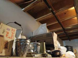 lot 177 image: Large Collection Of Kitchen Items