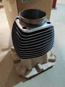 lot 190 image: Oem Cylinder 1550 CC Electric Glide Classic