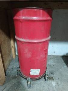 lot 311 image: Red Metal Barrel On Cart