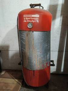 lot 316 image: Brinkman Smoker
