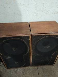 lot 7 image: Pair Of JBL Century Speakers