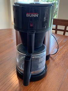 lot 30 image: BUNN Coffee Maker