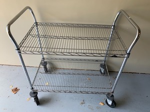 lot 38 image: Metal Rolling CartRack