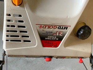 lot 45 image: Powermore 21 Electric Start Snowblower
