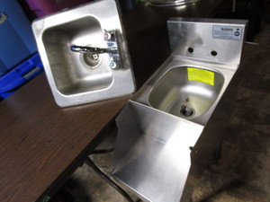 Stainless Sinks
