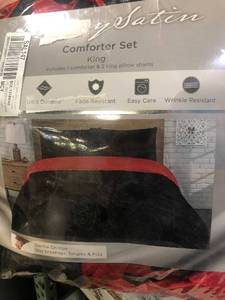 lot 132 image: Elite Home King 3-Pc Luxury Satin Comforter Set, NEW
