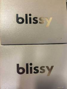 lot 153 image: BLISSY 22-Momme Silk Pillowcase, Sliver Queen Pack of 2, NEW