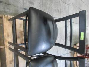 lot 305 image: Set of Bar Stools in Black 2133052