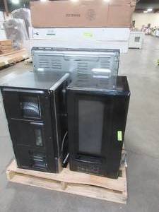 lot 227 image: WHOLESALE MIXED PALLET OF MISCELLANEOUS APPLIANCES,  NEEDING REPAIRDAMAGED - FOR PARTS OR RESTORE