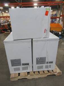 lot 232 image: WHOLESALE MIXED PALLET OF MISCELLANEOUS APPLIANCES,  NEEDING REPAIRDAMAGED - FOR PARTS OR RESTORE