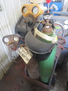 lot 239 image: WELDING TANKS WITH ROLLING CADDY AND ACCESSORIES