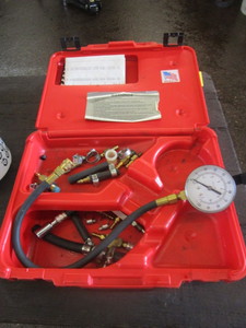 lot 254 image: FUEL INJECTION TESTER