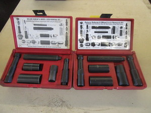 lot 281 image: DELUXE HUB CAP & WHEEL LOCK REMOVAL KITS