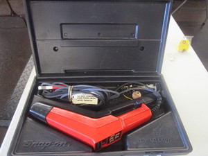 lot 302 image: SNAP ON TIMING  LIGHT