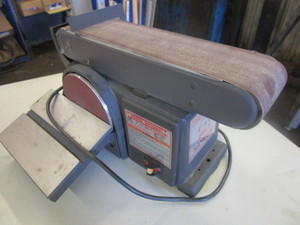 lot 354 image: CENTRAL MACHINERY 4 X 6 BELT SANDER