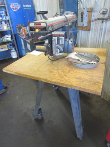 lot 359 image: CRAFTSMAN RADIAL ARM SAW