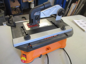 lot 365 image: WORX BLADE RUNNER JIG SAW