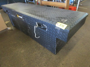 lot 378 image: BETTER BUILT BLACK DIAMOND PLATE TRUCK BOX