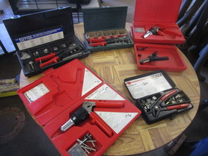 lot 394 image: RIVET AND CLAMPING SETS