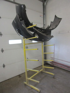 lot 475 image: FENDER DRYING RACK FOR AUTO PAINT SHOP