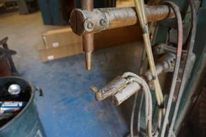 lot 13 image: Rex Welding and Engineering Model 4640FRU10 Spot Welder