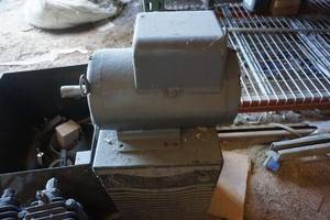 lot 33 image: Baldor Model L1410T 5 hp Electric Motor