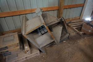 lot 35 image: Large Electric Commercial BlowerFan