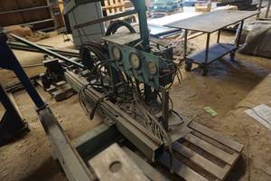 lot 27 image: Airco Servograph HL8 Electric Eye Tracing Cutting Machine