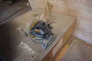 lot 51 image: Ryobi Brand Radial Arm Saw