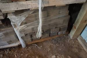 lot 44 image: 1 Pallet 8 x 4 Retaining WallPatio Wall Block In Gray