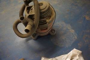 lot 86 image: Ridgid WetDry Shop Vac