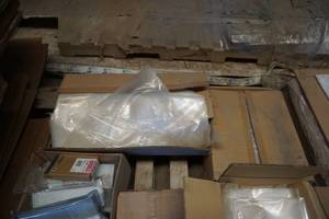 lot 94 image: Large Lot of Poly ShippingStorage Bags In Assorted Sizes