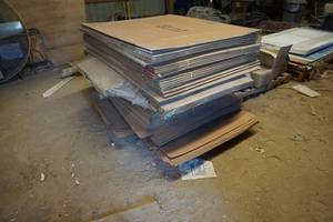 lot 95 image: Large Lot of Large Flat Packed Corrugated Boxes