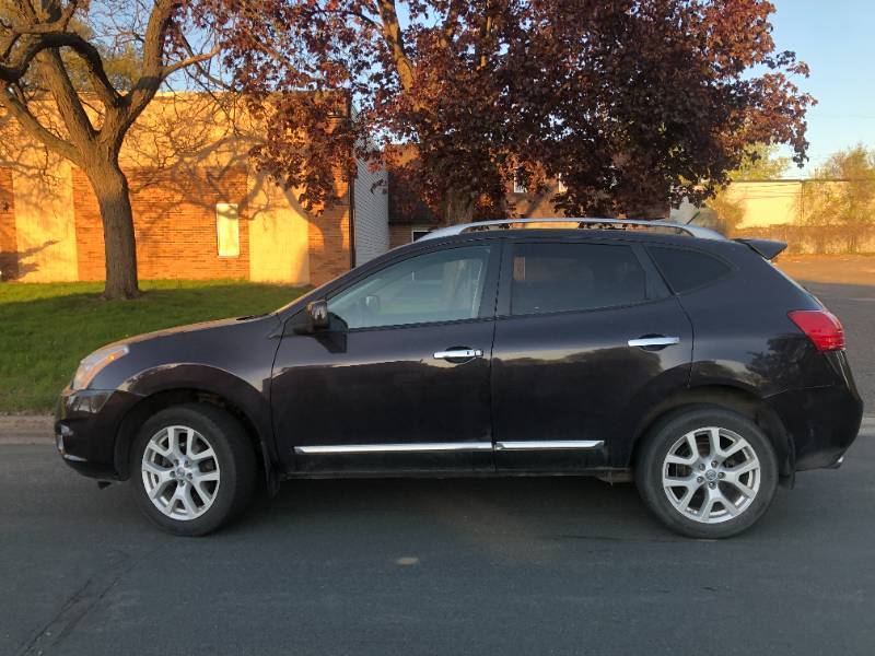 2012 Nissan Rogue SV - AWD FULLY LOADED
