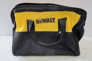 lot 524 image: DeWalt Canvas Tool Bag